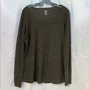 Women’s REI sz XL top